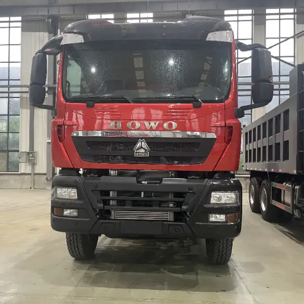 重汽豪沃TX 6×4自卸车 红色371马力 5600货箱 砂石料自卸重卡
