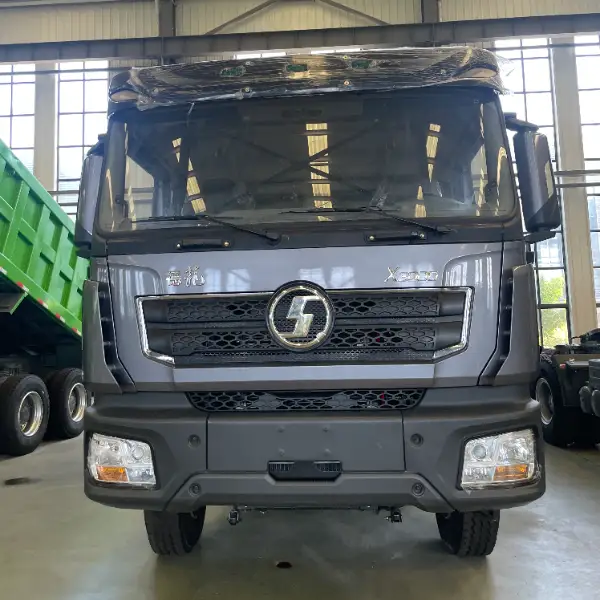 陕汽德龙X3000 6×4自卸车 灰色 371马力 潍柴动力 400L油箱 适配复杂路况